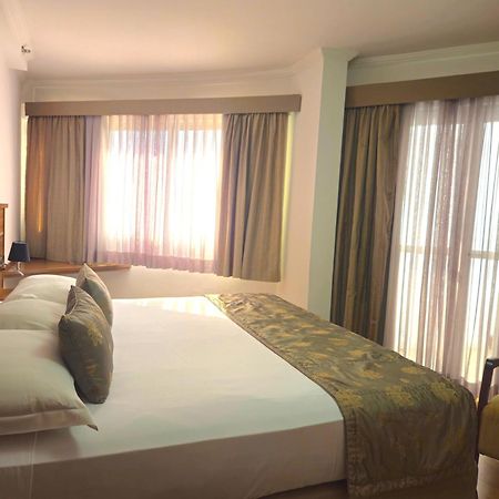 Faro Hotel Сан-Жозе-дус-Кампус Экстерьер фото